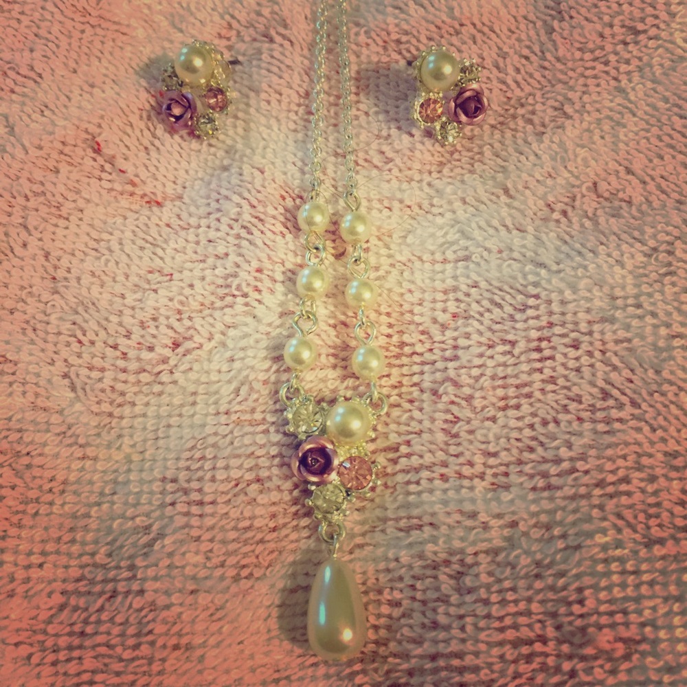 Necklace and Earrings Set