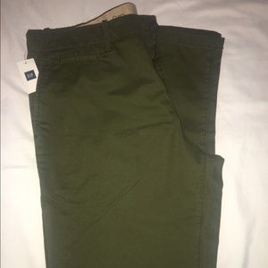 GAP Lived in Skinny Pants Brand New with Tags