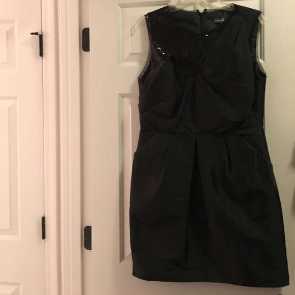 Alexia party dress - Picture 2 of 2