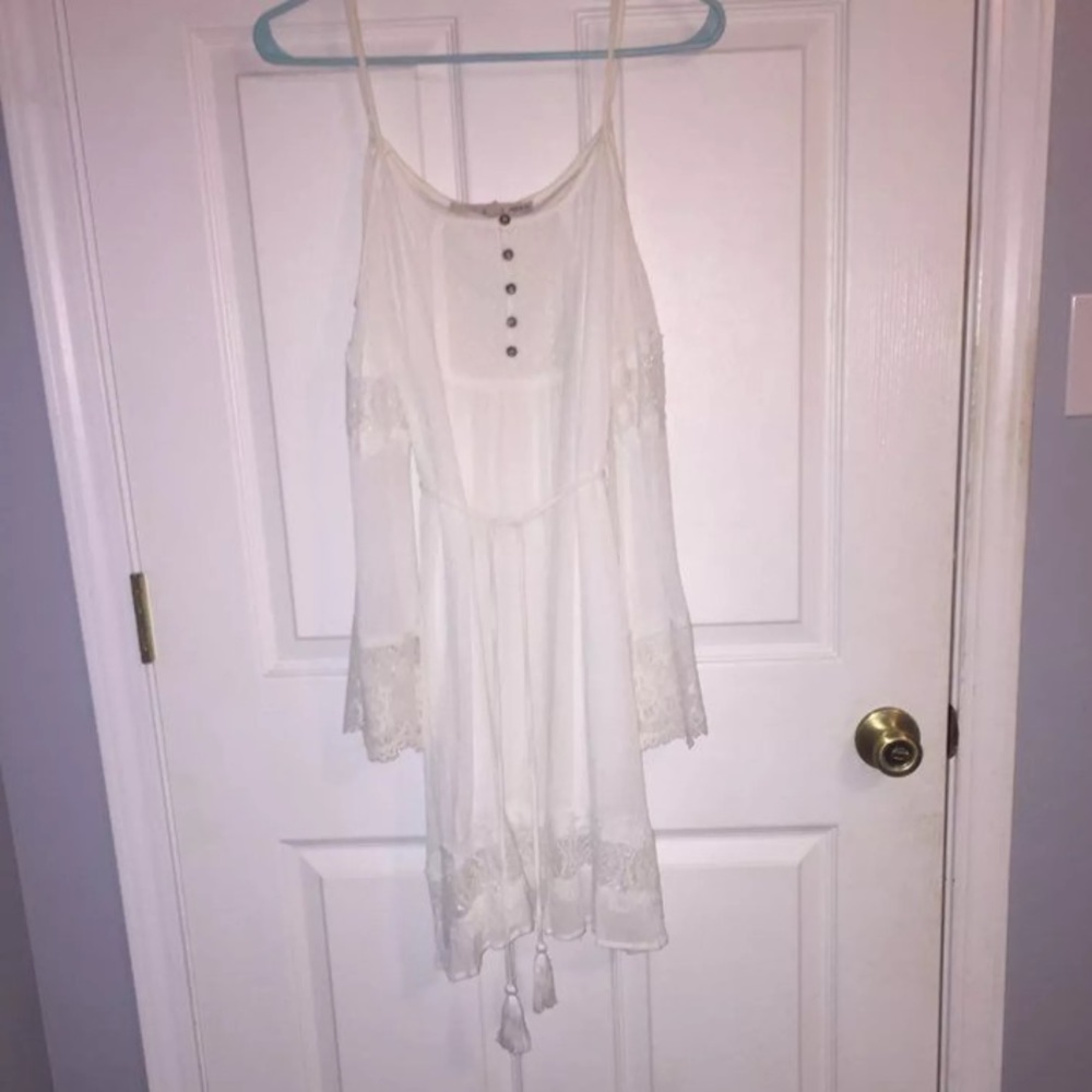 white boho dress
