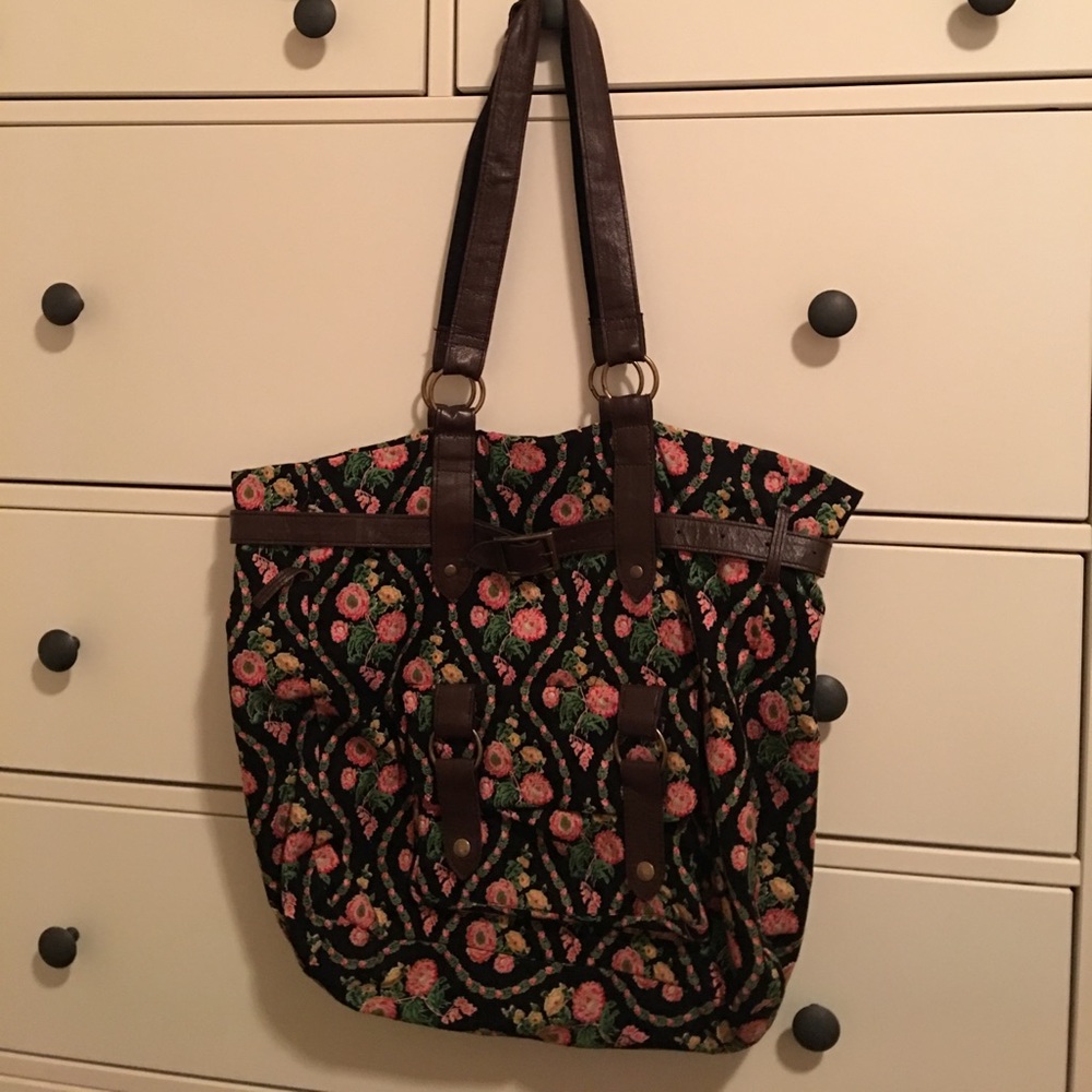 Floral print bag