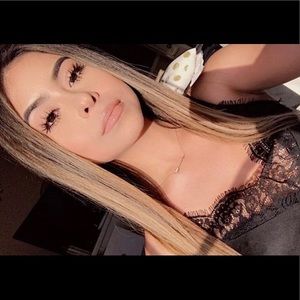 Meet your Posher, Roxanna