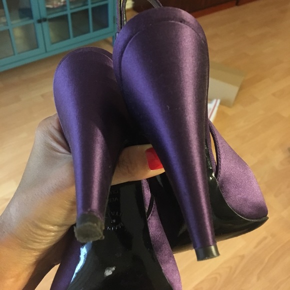 Alberta Ferretti purple satin slingbacks - Picture 2 of 8
