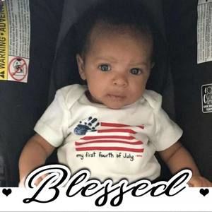 Meet your Posher, Yolanda