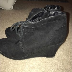 Black wedge ankle boots