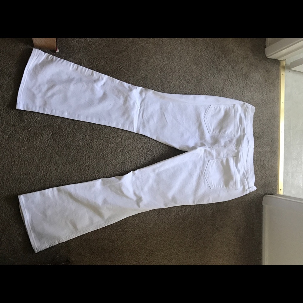White Bell Bottom Jeans NEW w/o tags