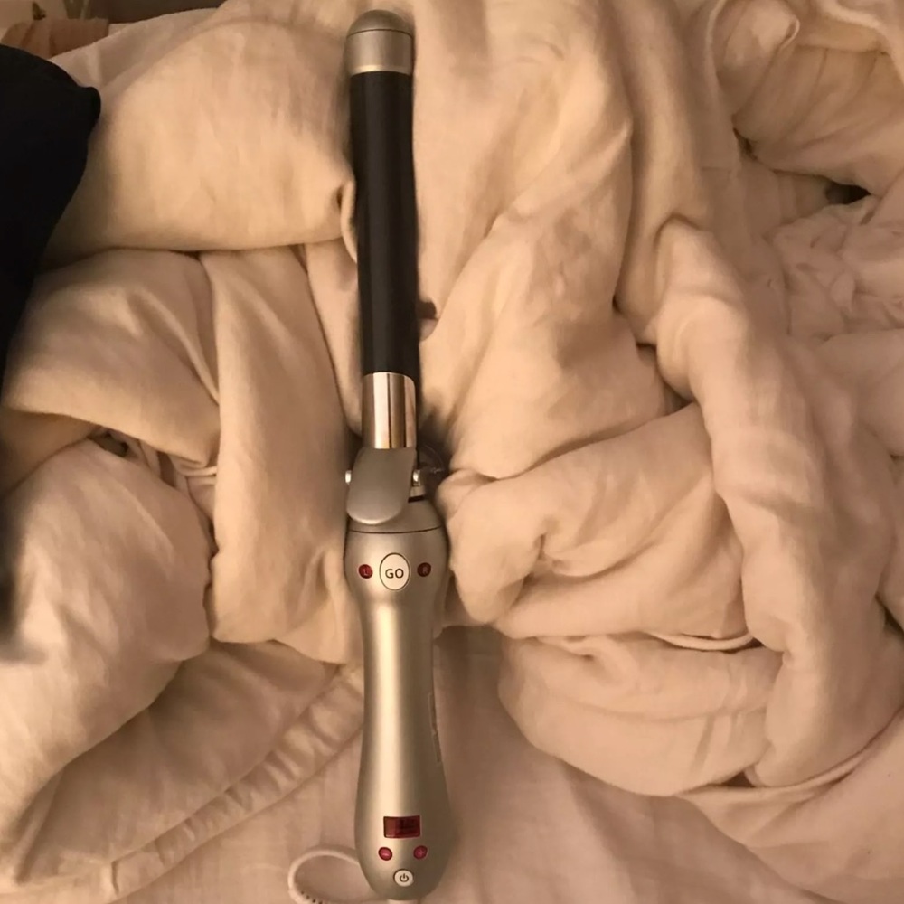 BEACHWAVER pro S curling Iron *used only once