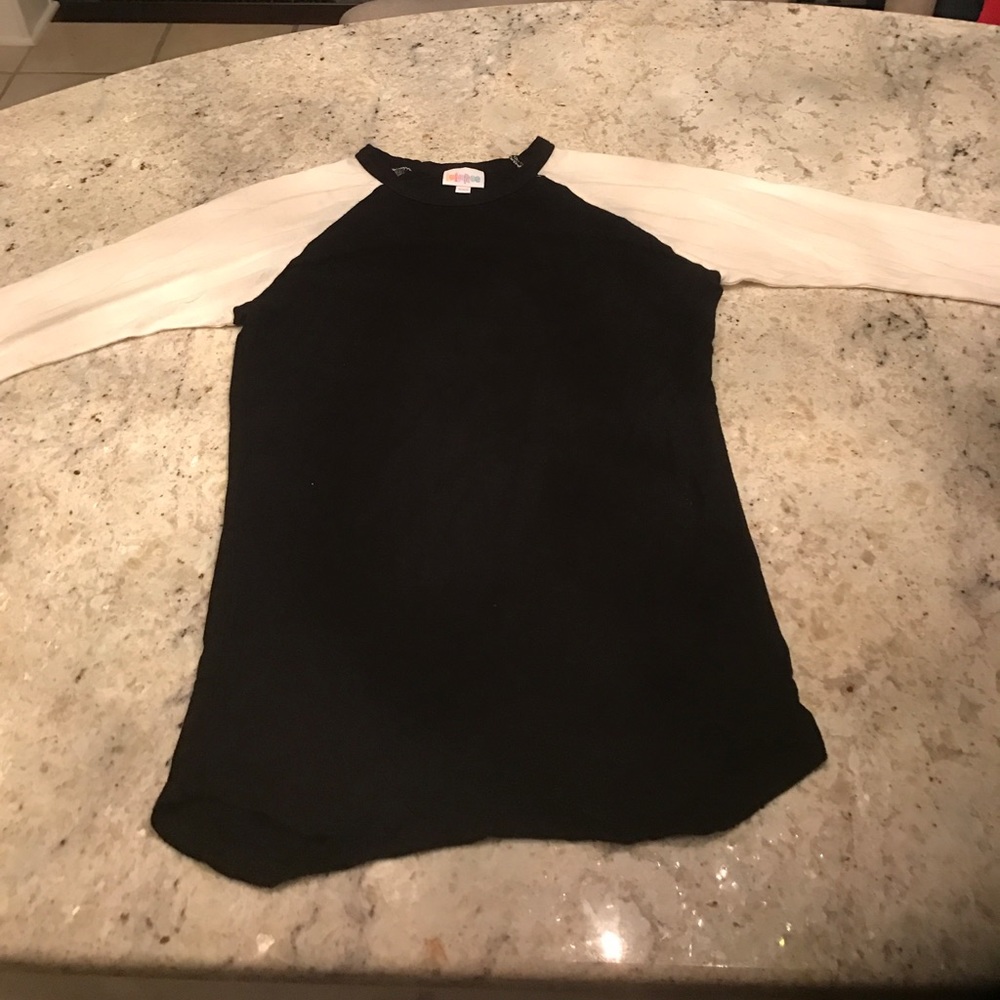 Gently used LuLaRoe 3/4 length shirt xxs