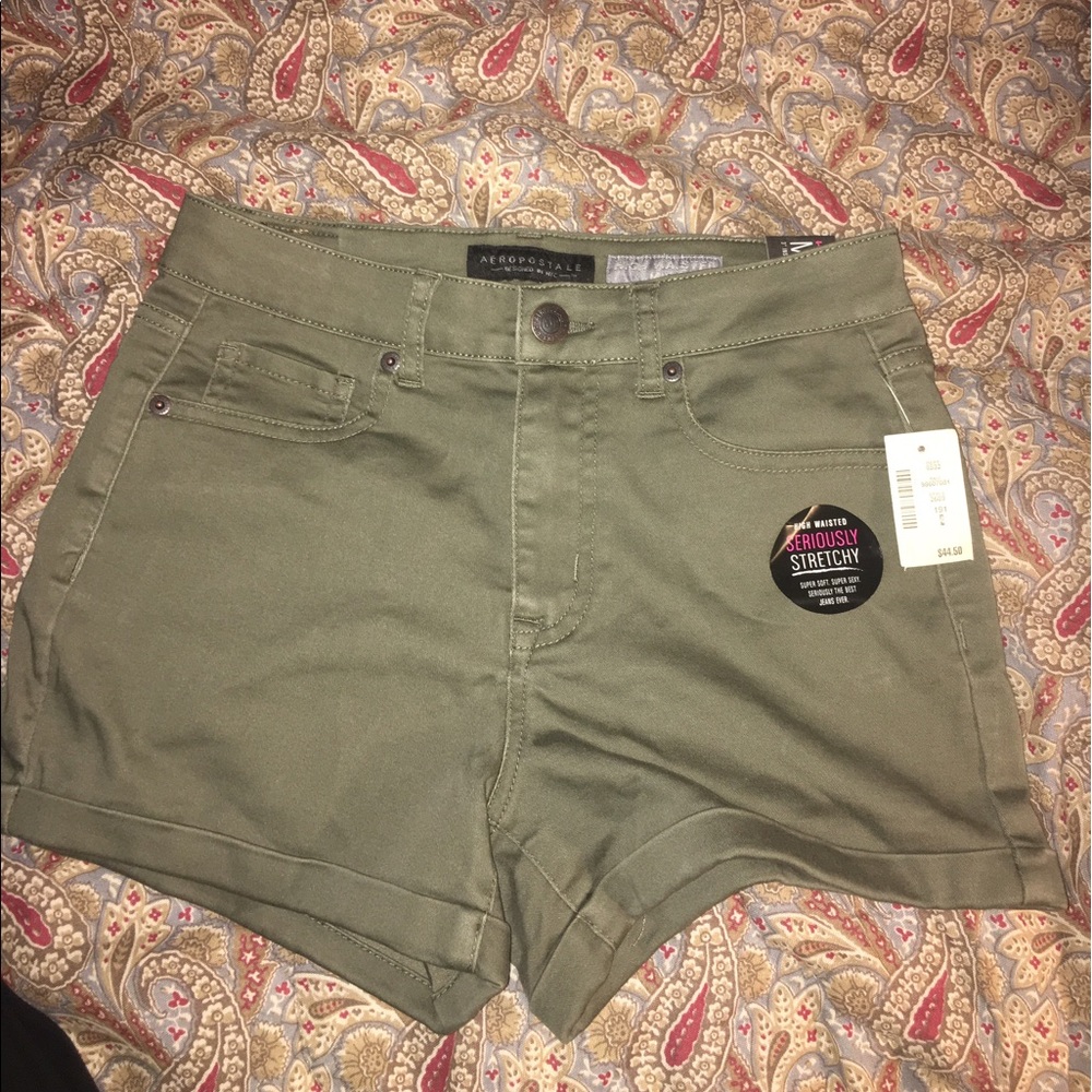 Aeropostale Shorts (never worn)