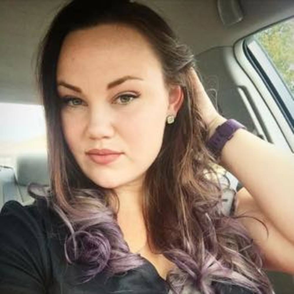 Meet your Posher, Cris