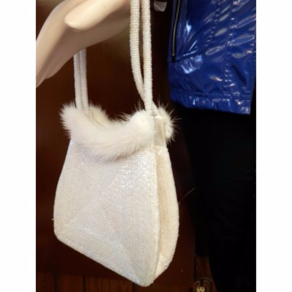 Mitchie's White Beaded Purse with Mink Fur Trim
