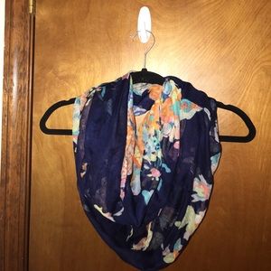 Women's Navy Floral lightweight infinity scarf