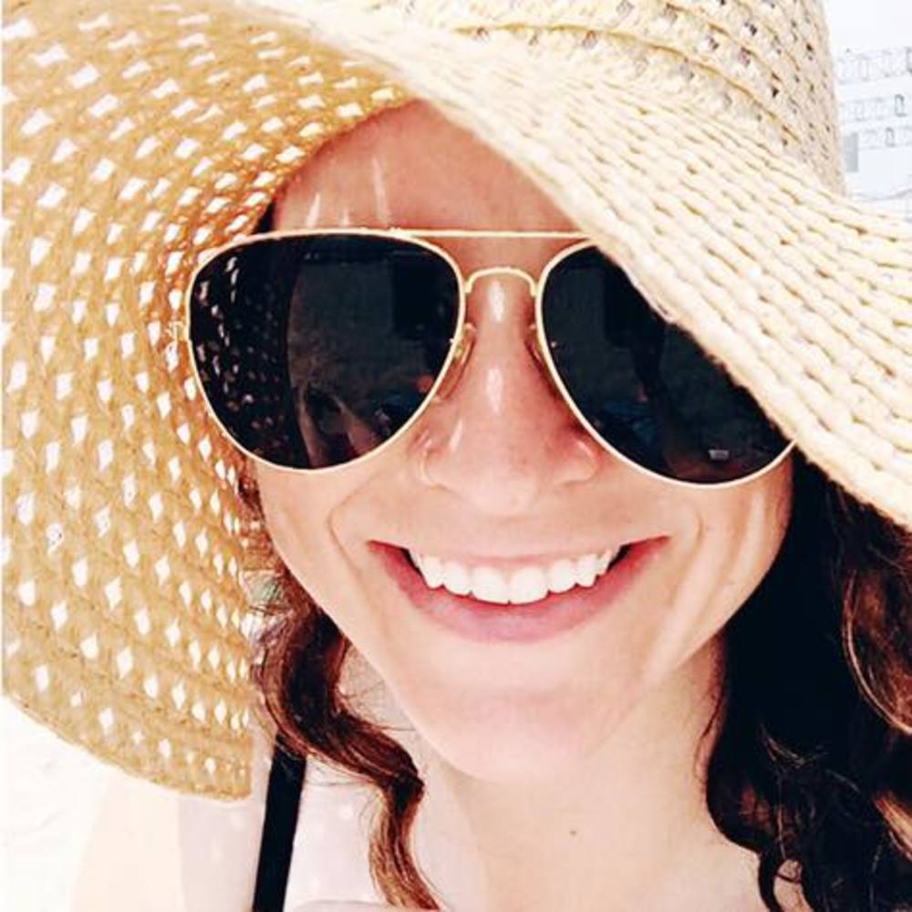 Meet your Posher, Carissa