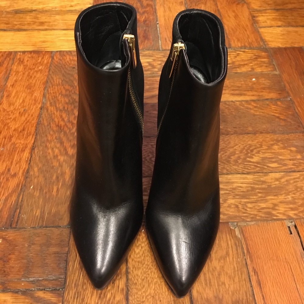 Club Monaco leather & suede black heeled booties