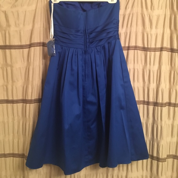 Davids Bridal strapless dress - Picture 4 of 6