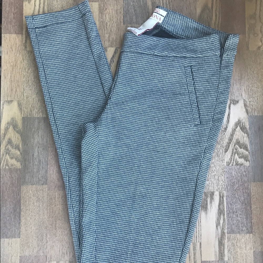 Merona Houndstooth Skinny Ankle Trousers
