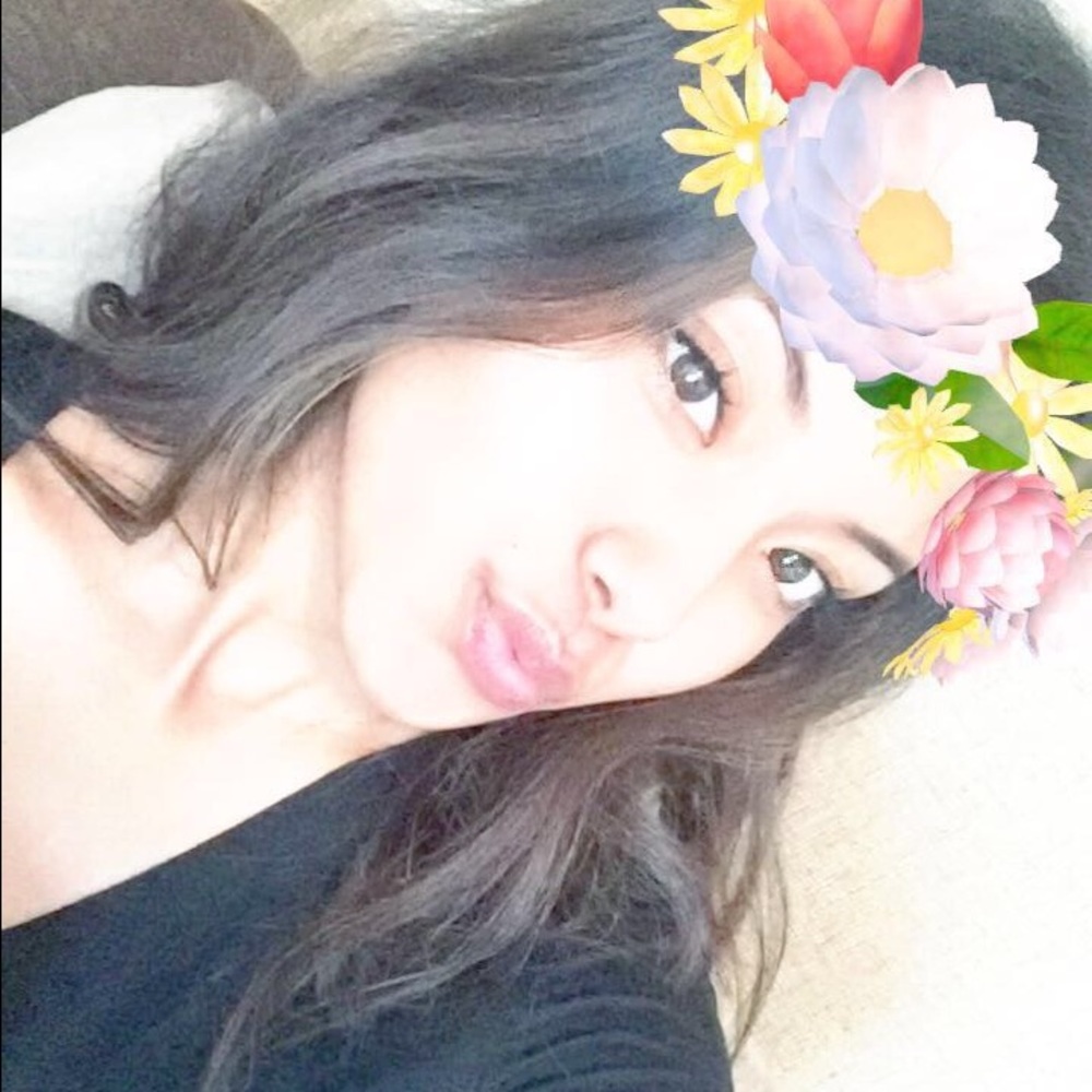 Meet your Posher, Lorena