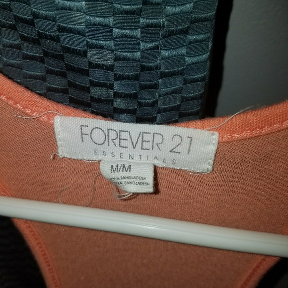 Flowy, high-low tank top - Picture 2 of 2