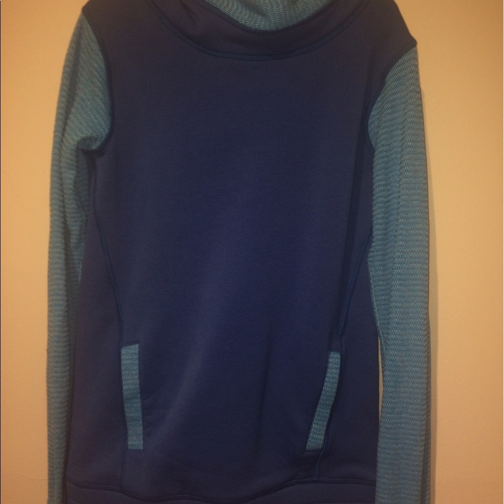 ivivva girls sweatshirt size 10