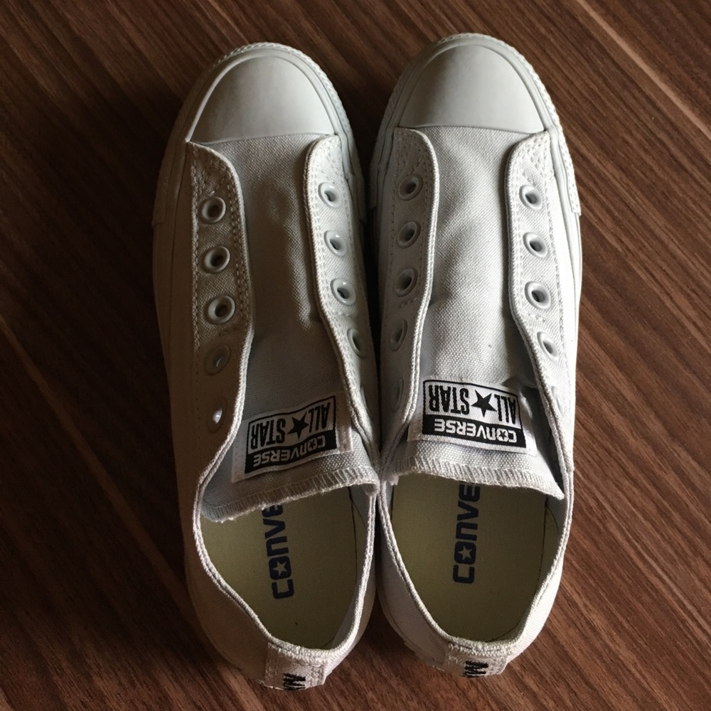 NWOT All Star Low Top Slip On Sneakers (All Gray)