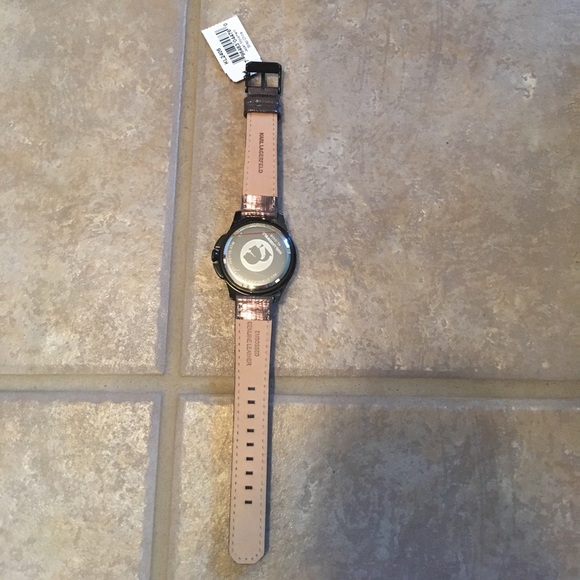 NWT Karl Lagerfeld 'Karl 7' leather watch - Picture 5 of 6