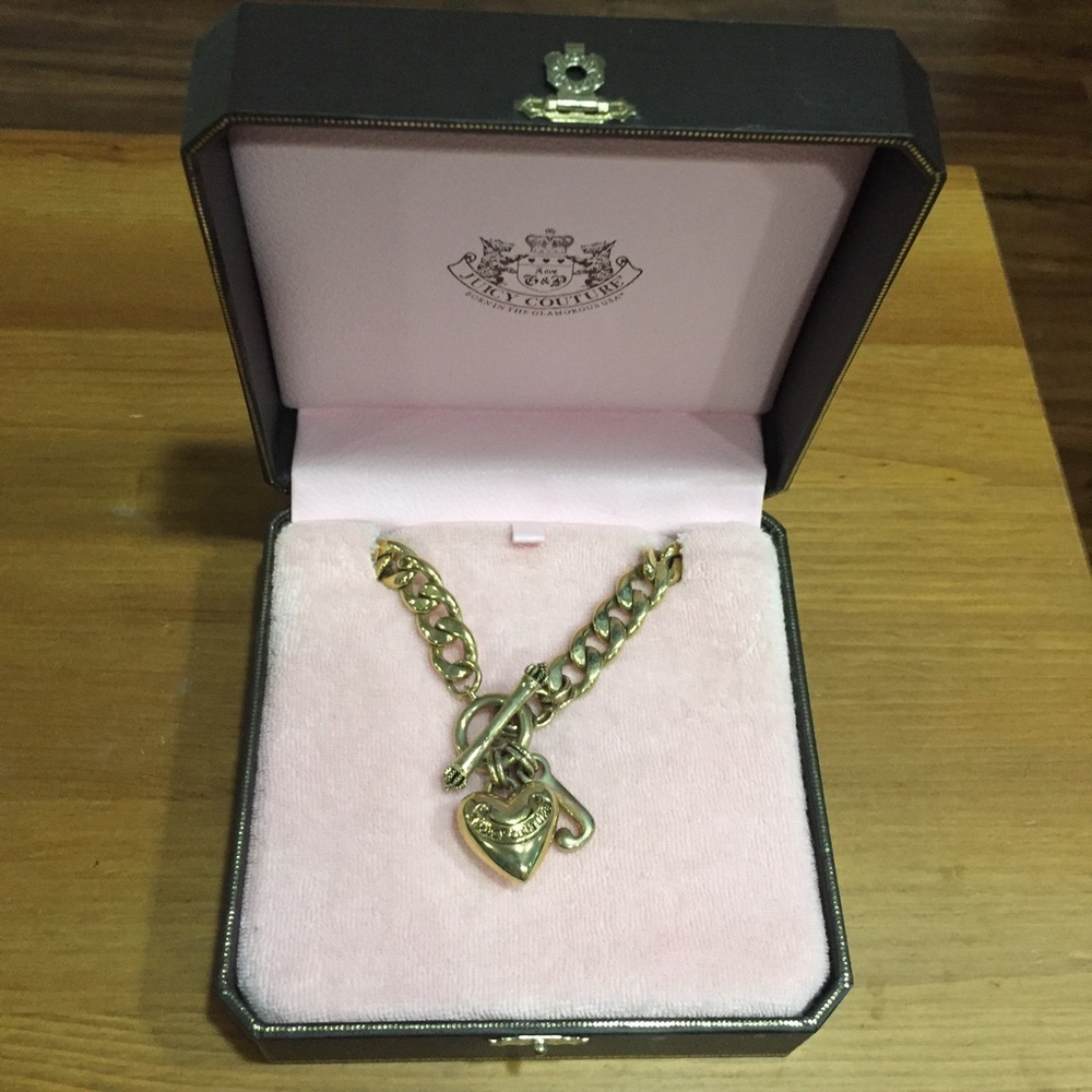 Juicy couture charm necklace