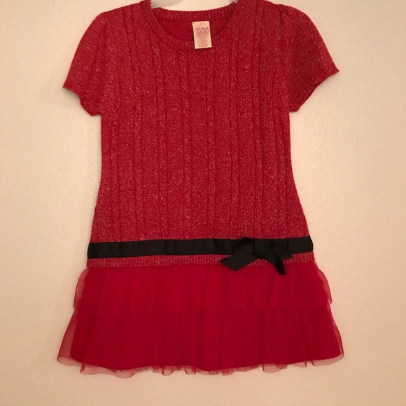 🎉BOGO🎉 Red and black sweater - Picture 1 of 3