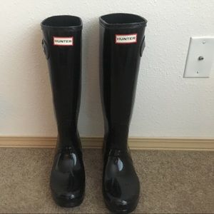 Black Hunter Boots