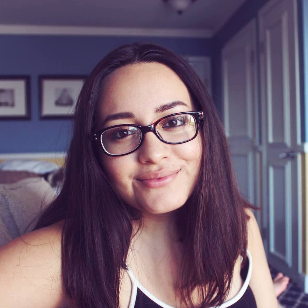 Meet your Posher, Paulina