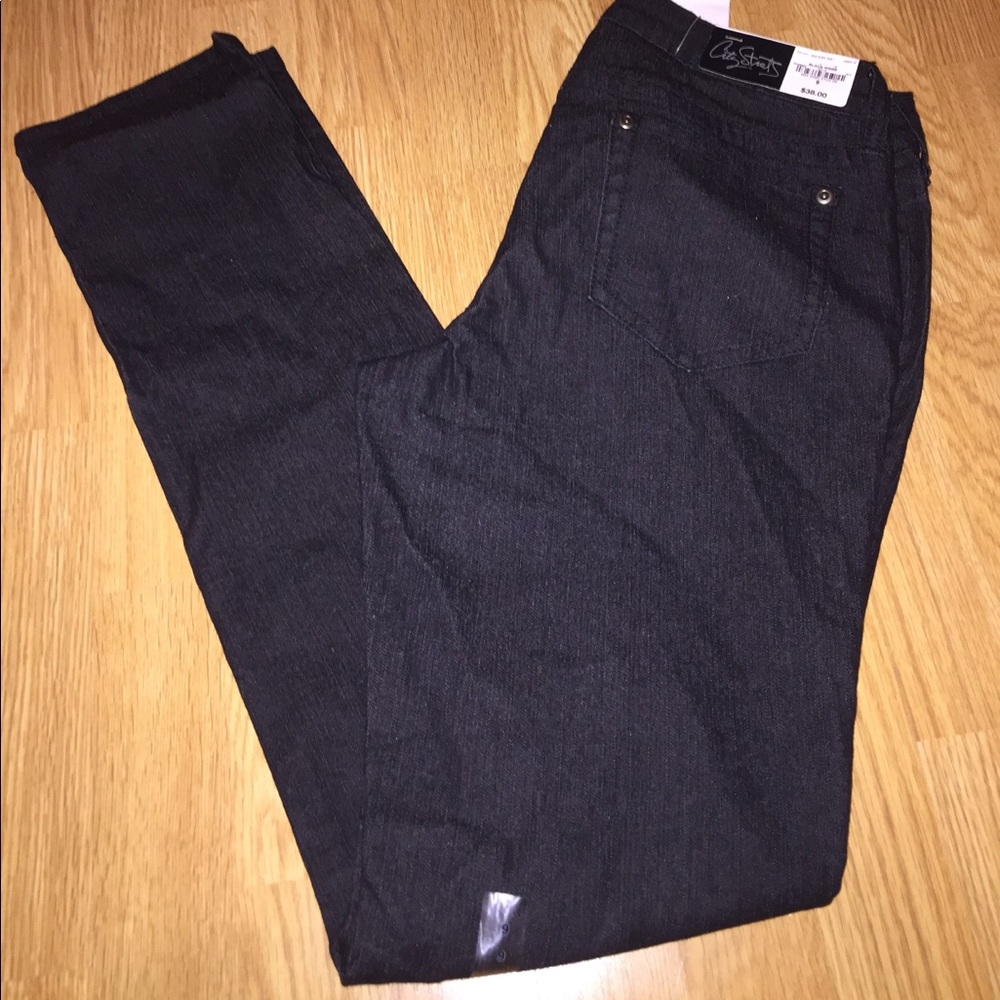 NWT city streets black jeans