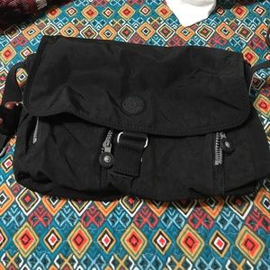 Kipling crossbody
