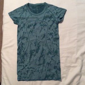 Lululemon Yoga Shirt
