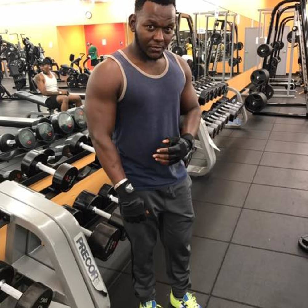 Meet your Posher, Jeannis