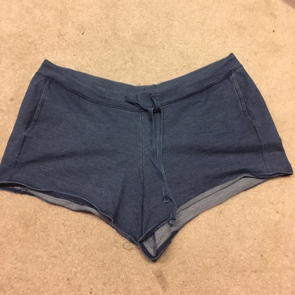 Fabletics lounge shorts