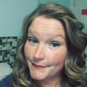 Meet your Posher, Jaclyn