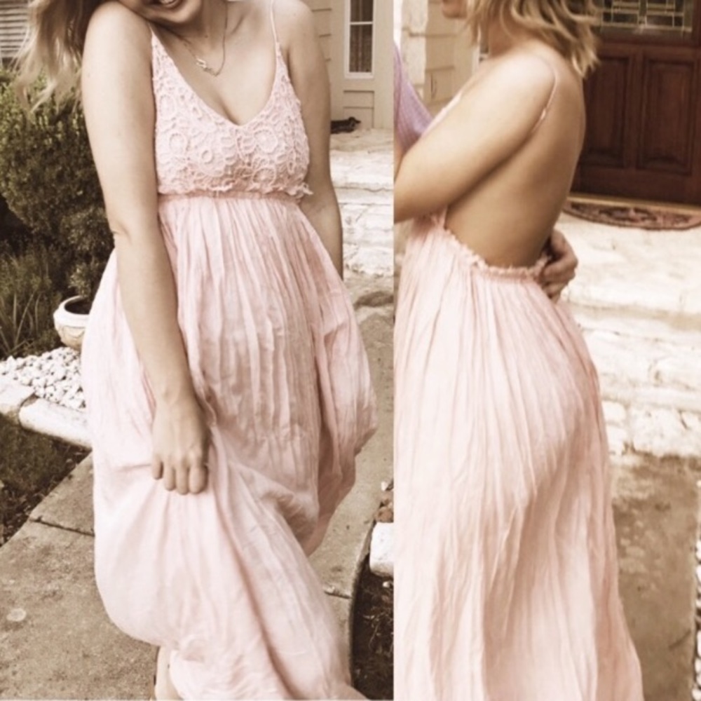 Backless Crochet Maxi - Taupe - Large