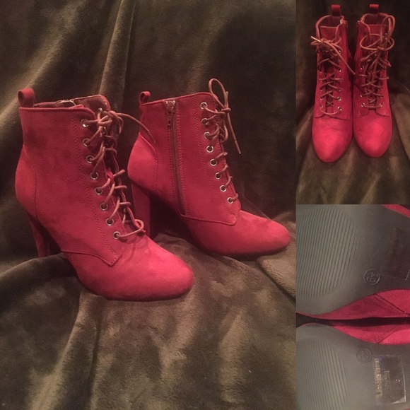 Wild Diva Shoes - 🆕💥NWOT Red Lace-Up Ankle Boots