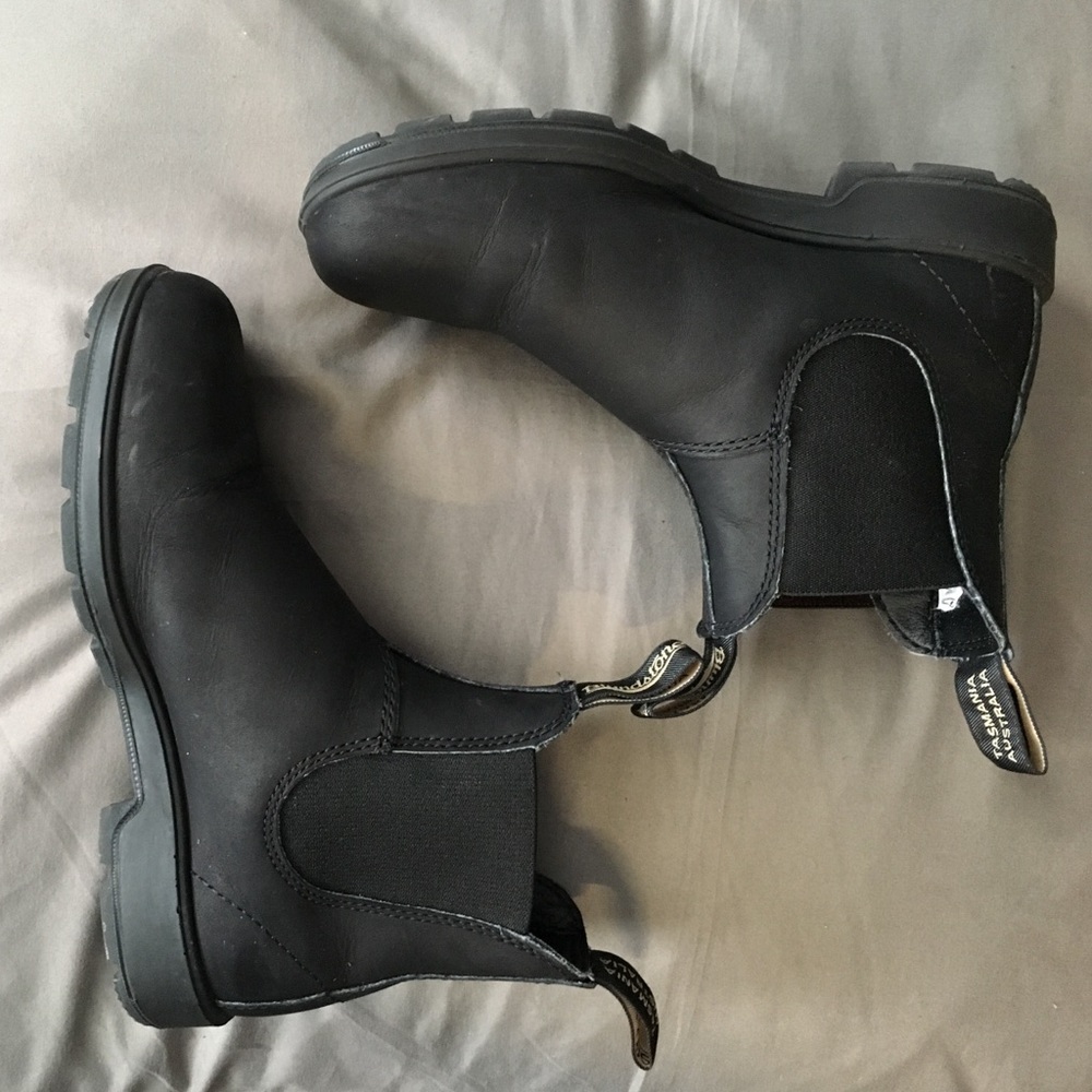 Blundstones