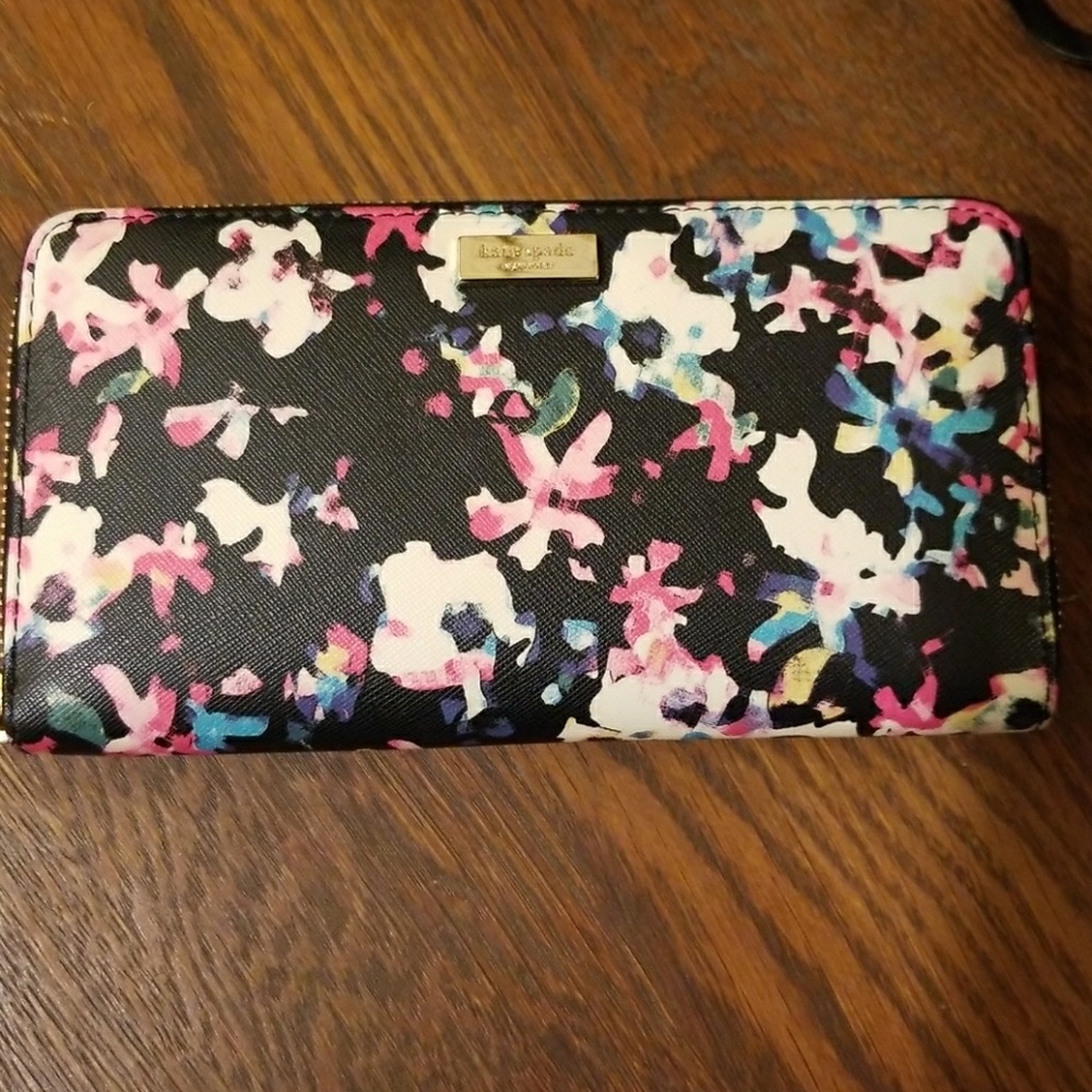 Kate Spade wallet