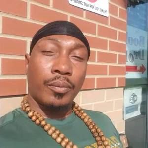 Meet your Posher, Travis