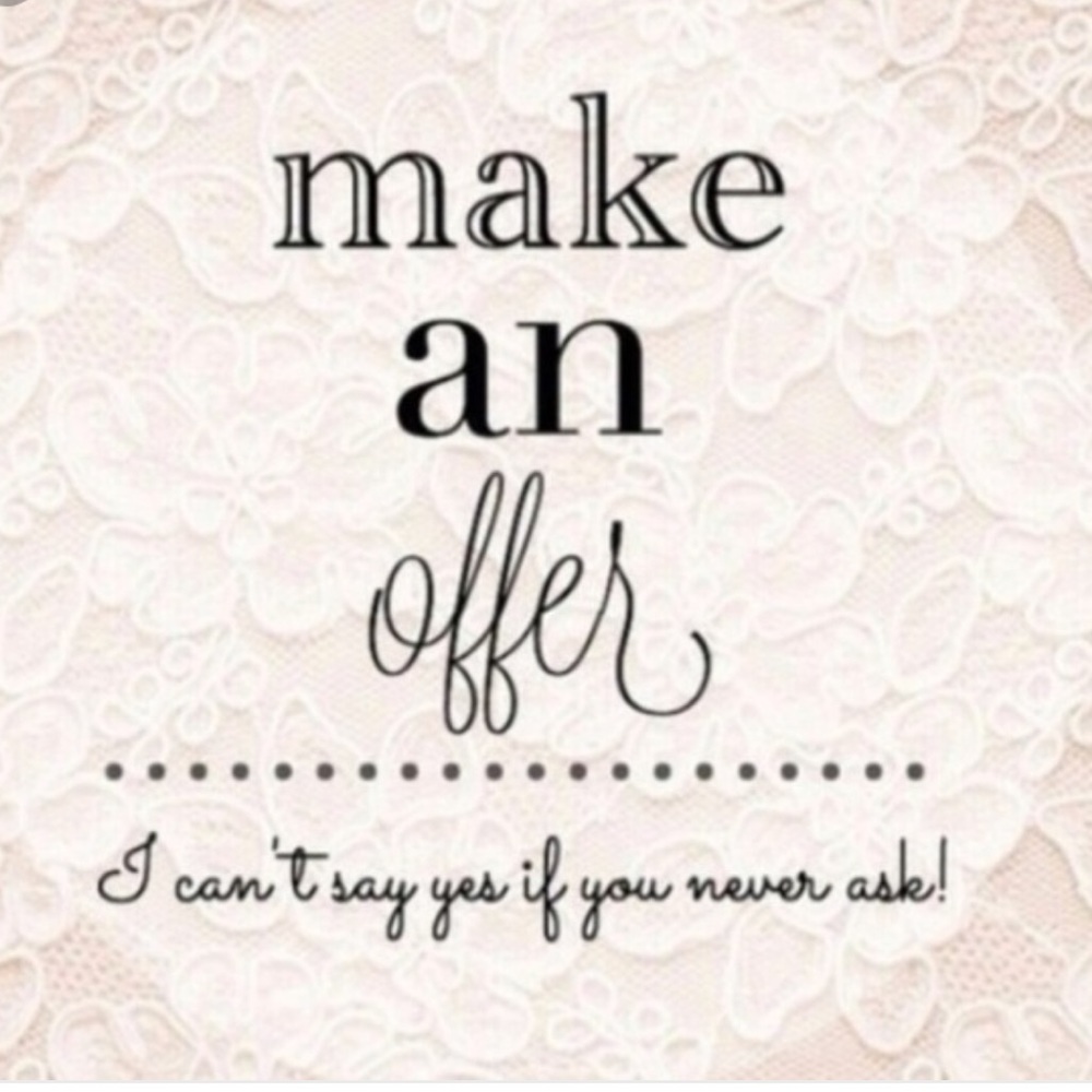 Don't like the price Make me an Offer!! 😜