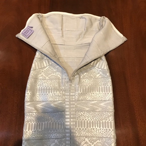 Herve Leger Metallic strapless bandage bodycon - Picture 5 of 7