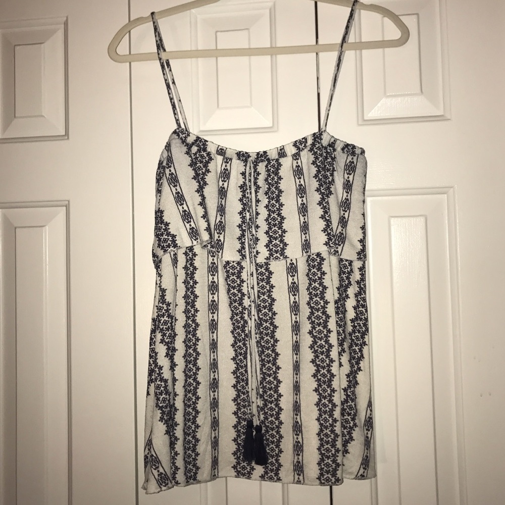 Blue and white Gap tank top