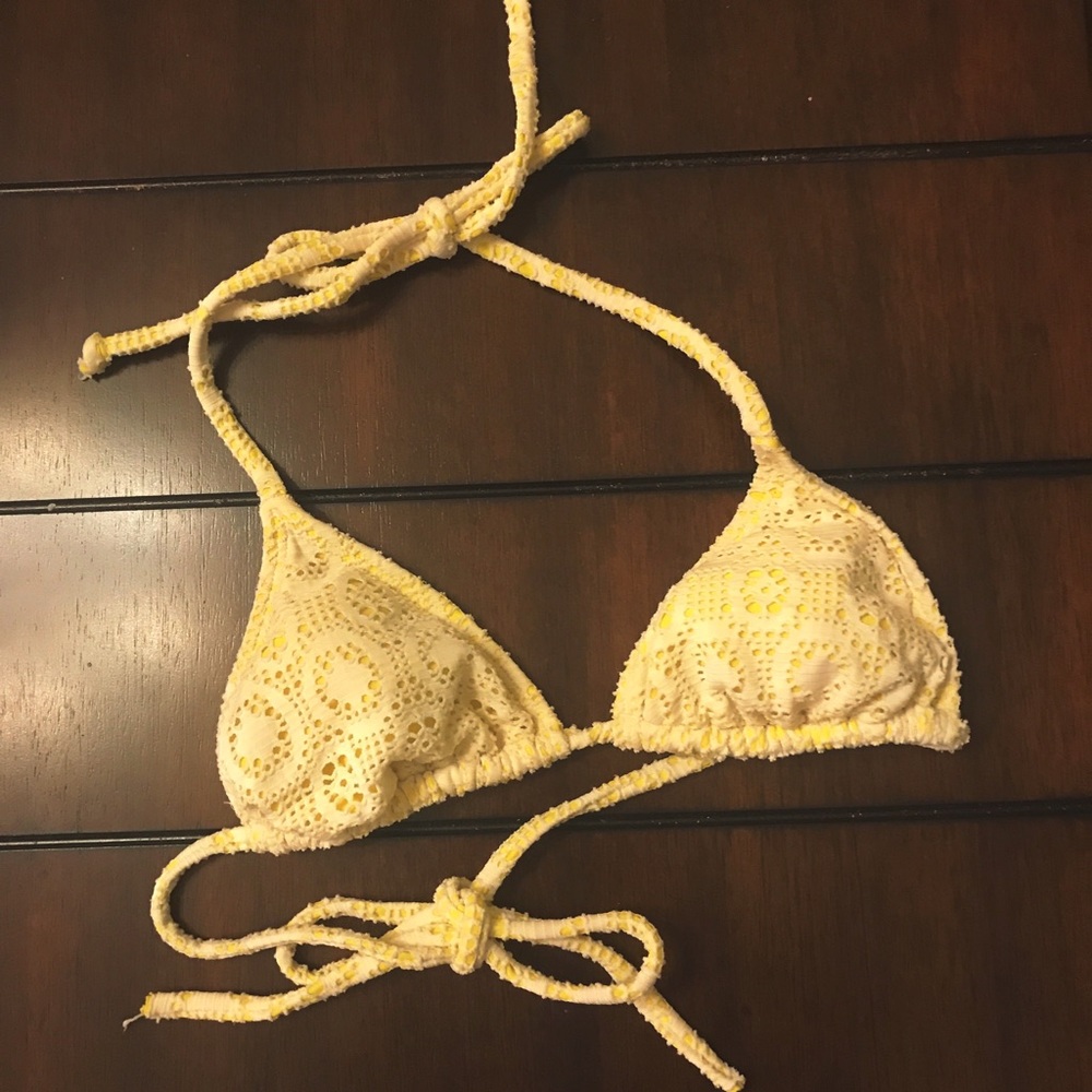 Roxy crochet bikini top