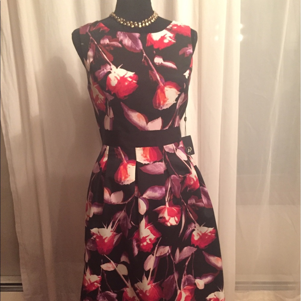 Navy floral Adrianna Papell dress in size 12