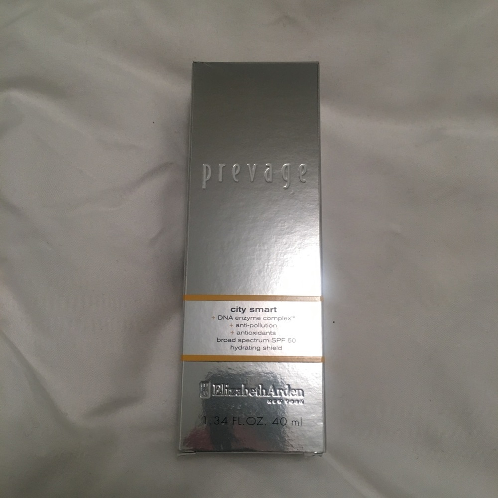 Elizabeth Arden Prevage City Smart SPF50
