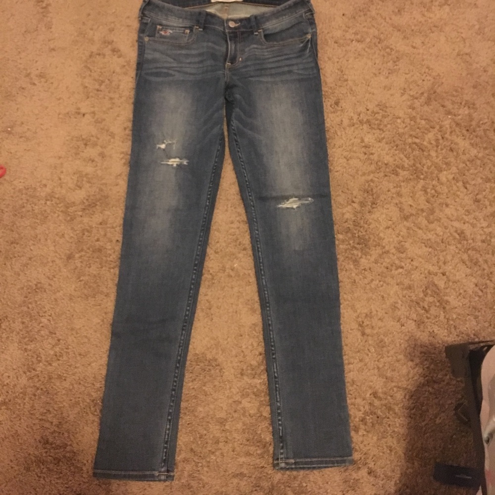 Hollister distressed jeans size 11