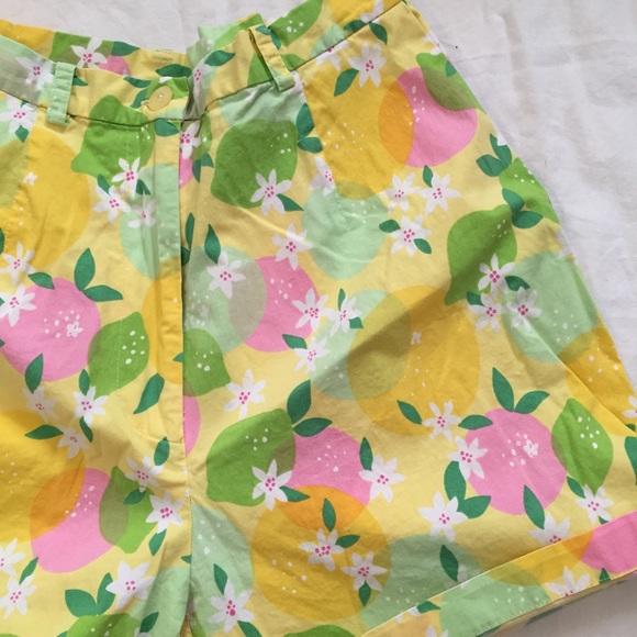 Lilly Pulitzer Lemon Lime High Waisted Shorts - Picture 2 of 6