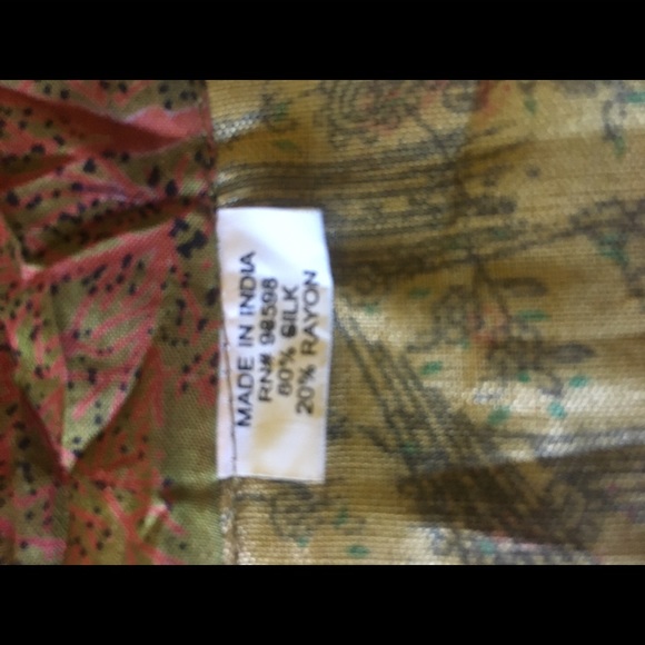 Skirt - Picture 4 of 4