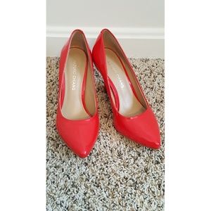 Arturo Chiang Red Patent Pumps size 6